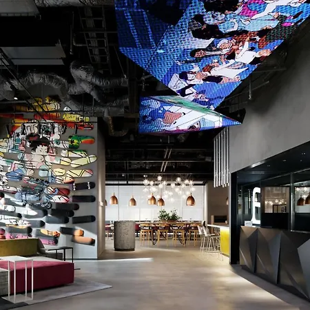 Aloft Osaka Dojima Hotel